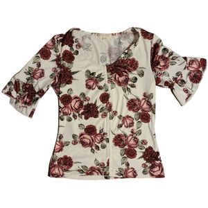 🌸Ultra flirt floral top 3/$10